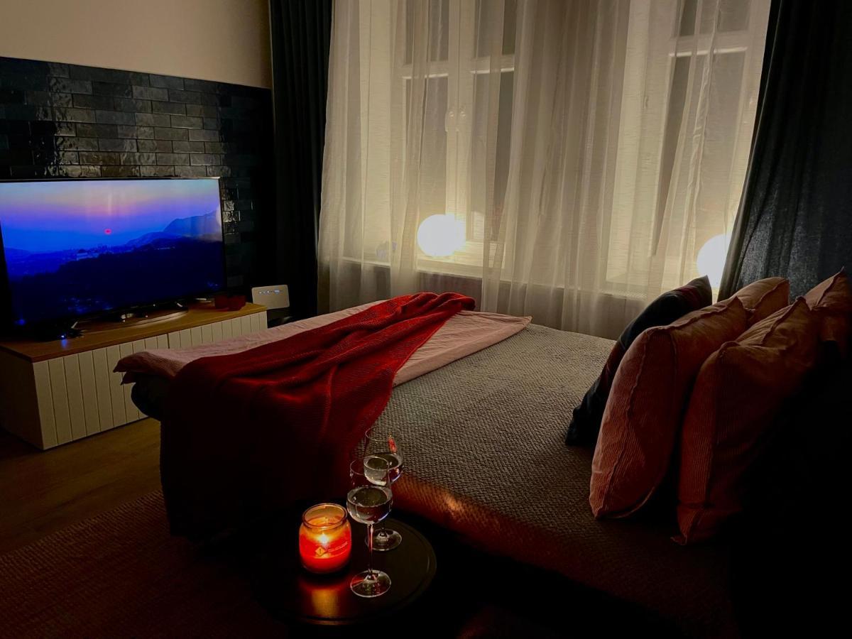 Riversidesuite. Krakau Buitenkant foto